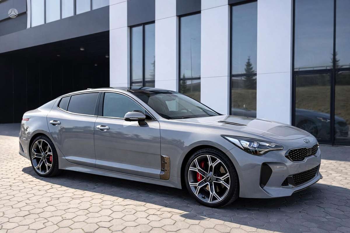 Kia Stinger, 3.3 l., hatchback