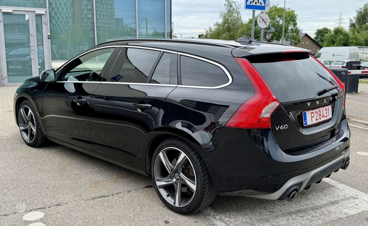 Volvo V60, 2.0 l., Универсал