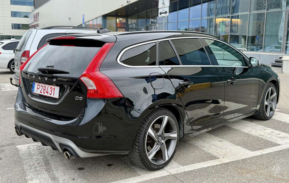 Volvo V60, 2.0 l., Универсал