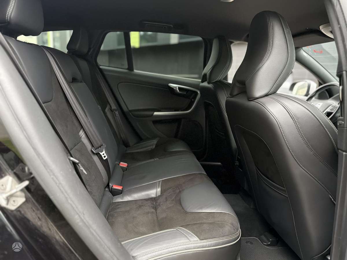 Volvo V60, 2.0 l., Универсал
