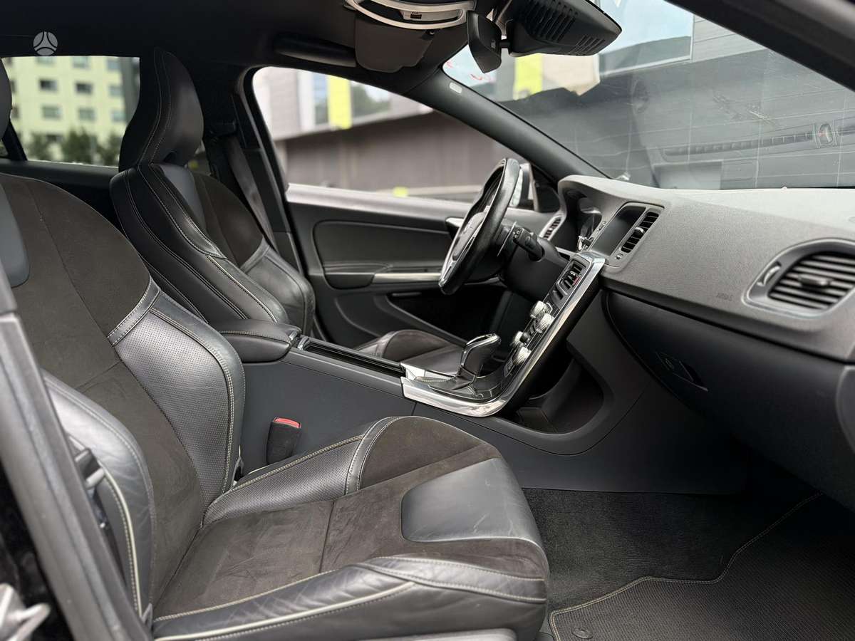 Volvo V60, 2.0 l., Универсал