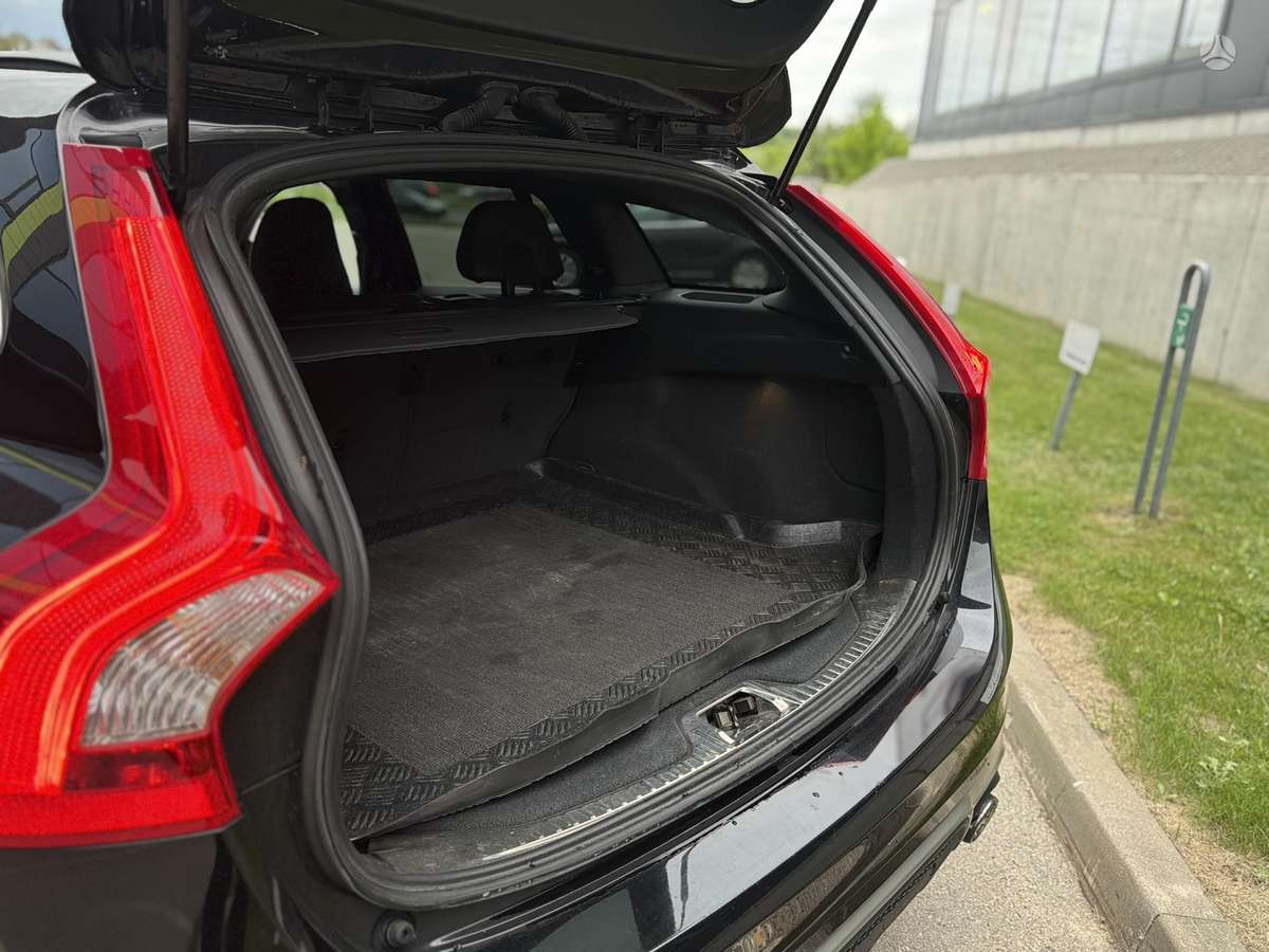 Volvo V60, 2.0 l., Универсал