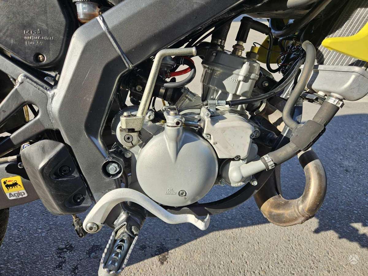 Derbi Senda 49cc, supermoto