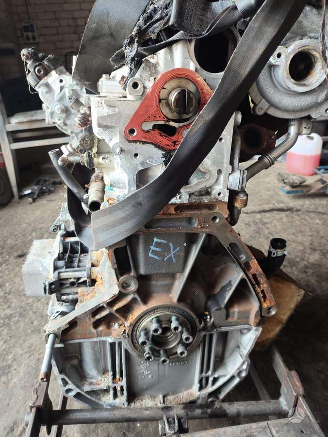 Renault Express по частям