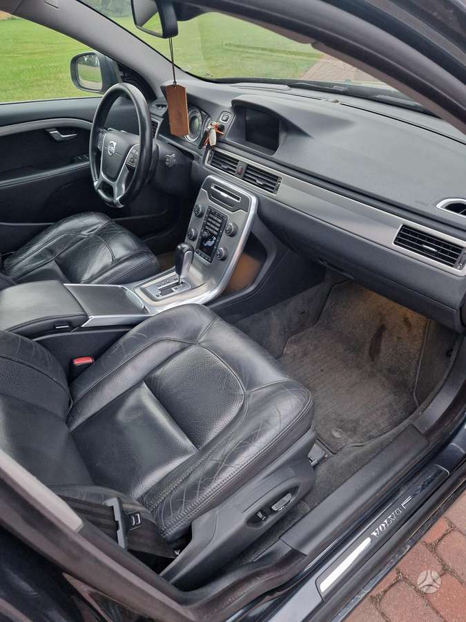 Volvo V70, 2.4 l., Универсал