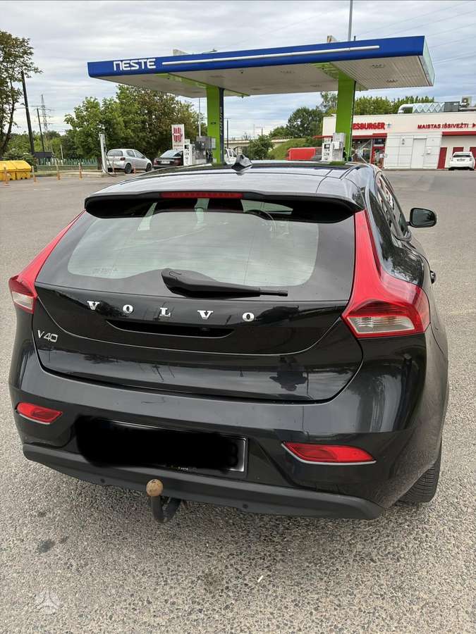 Volvo V40 - 10