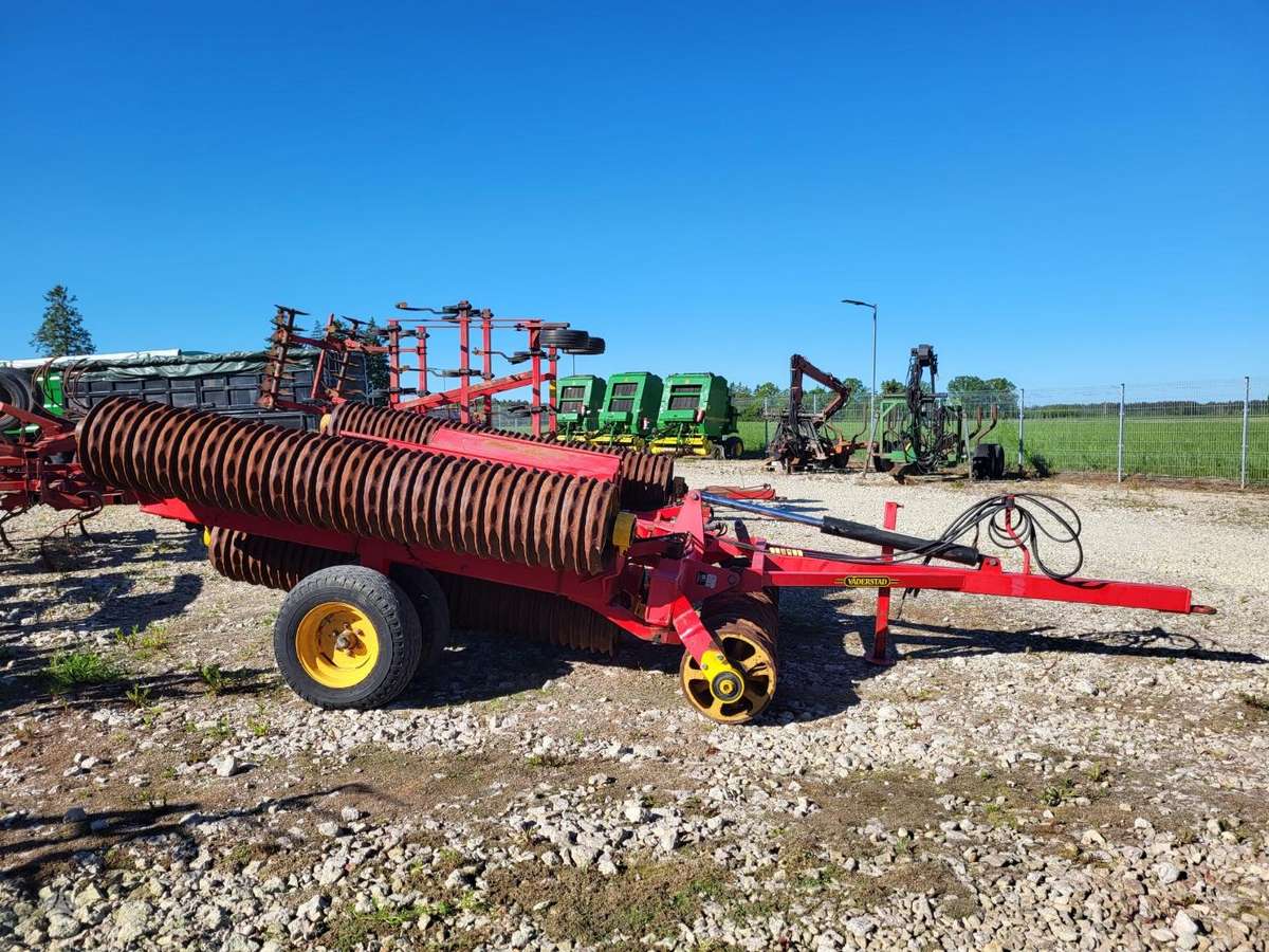 Vaderstad 12,20m. He-Va 11,20m., уплотняющие, выравнивающие катки