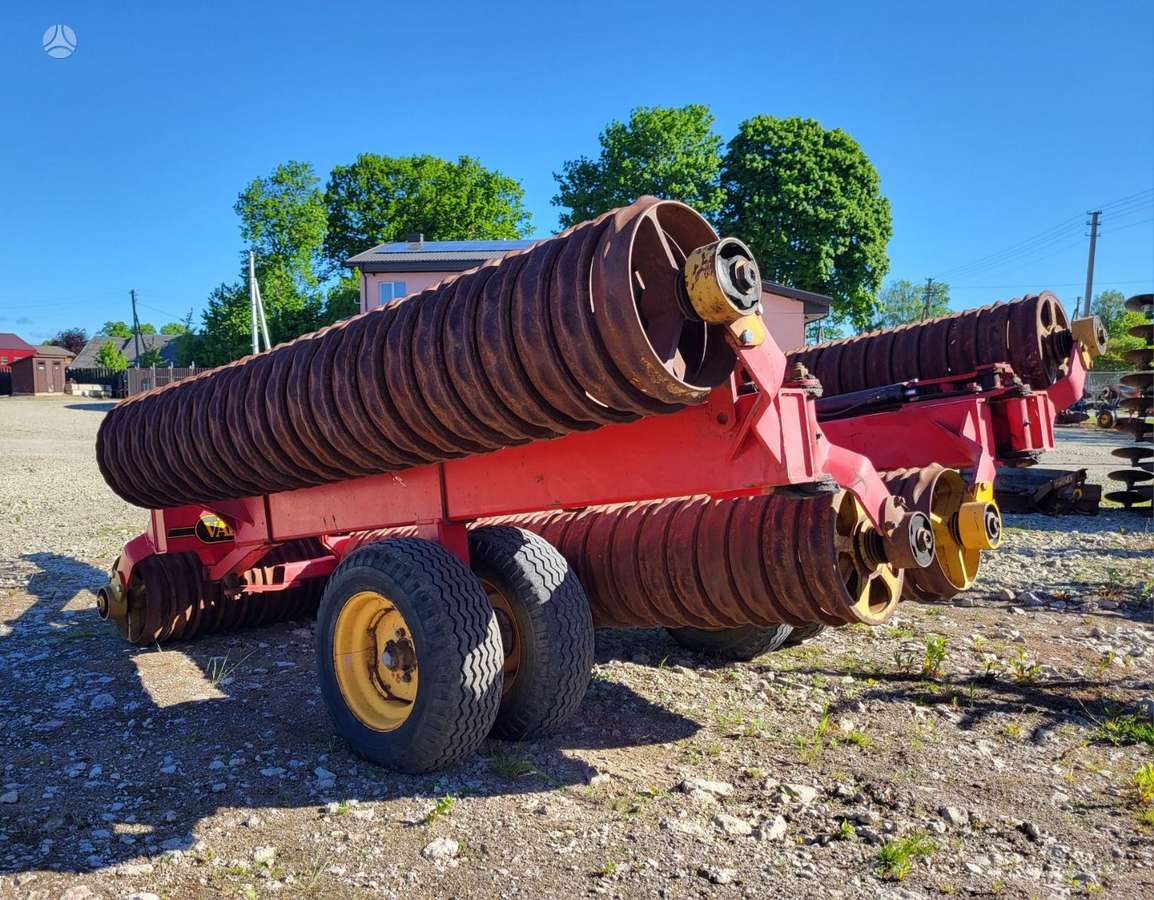 Vaderstad 12,20m. He-Va 11,20m., уплотняющие, выравнивающие катки