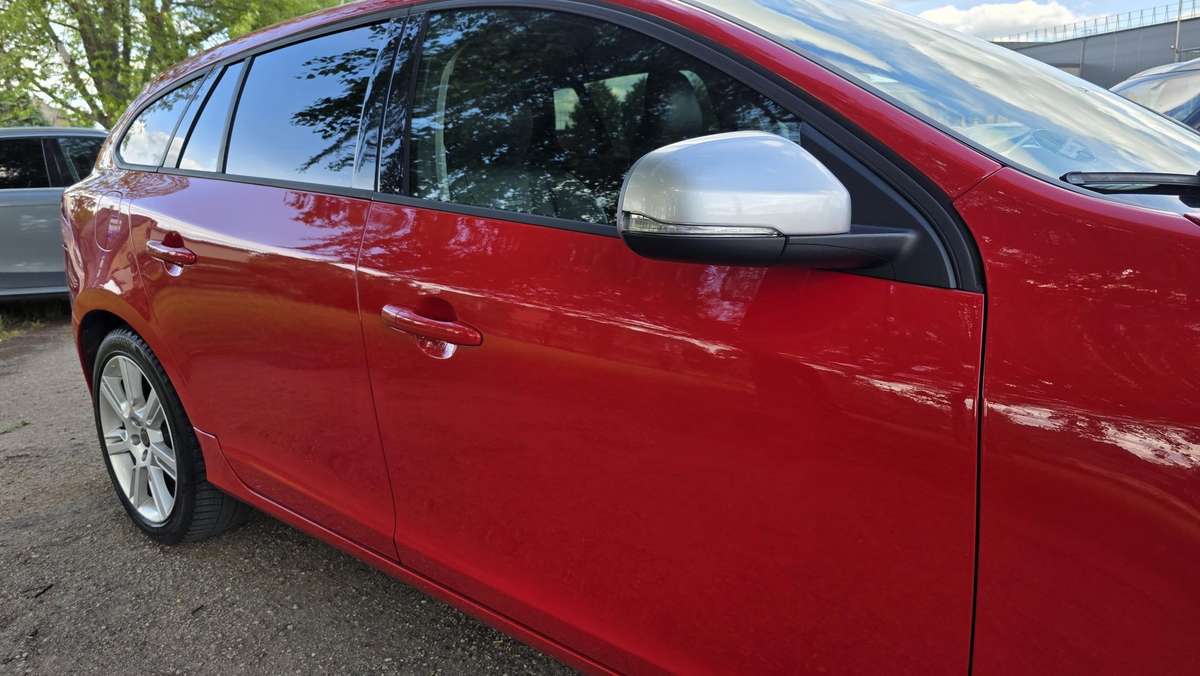 Volvo V60, 2.4 l., Универсал