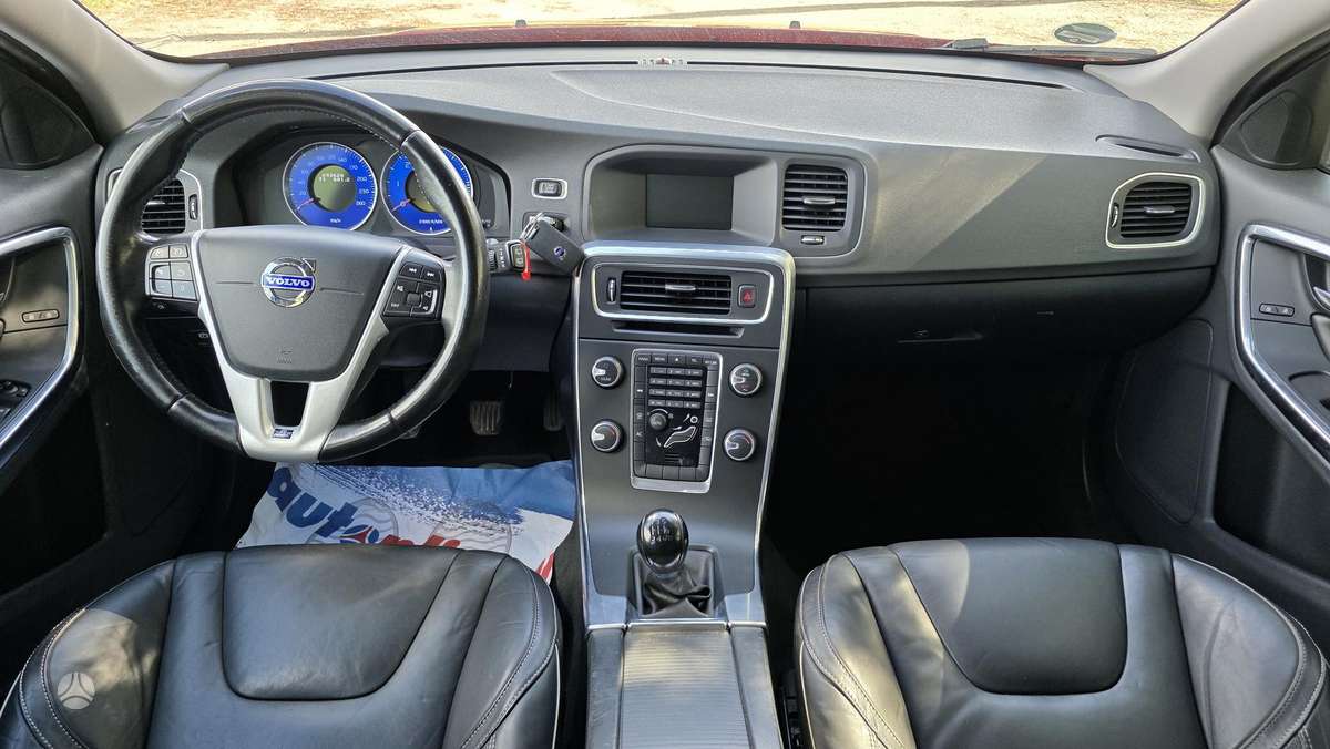 Volvo V60, 2.4 l., wagon