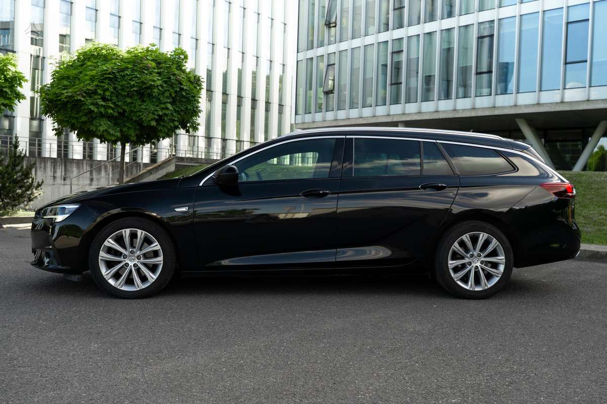 Opel Insignia, 2.0 l., Универсал