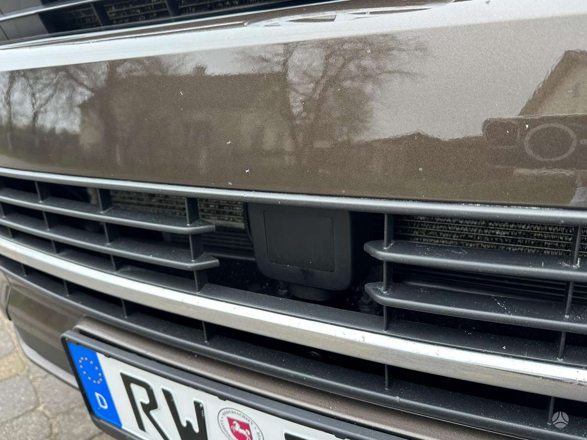 Volkswagen Multivan, 2.0 l., Минивэн