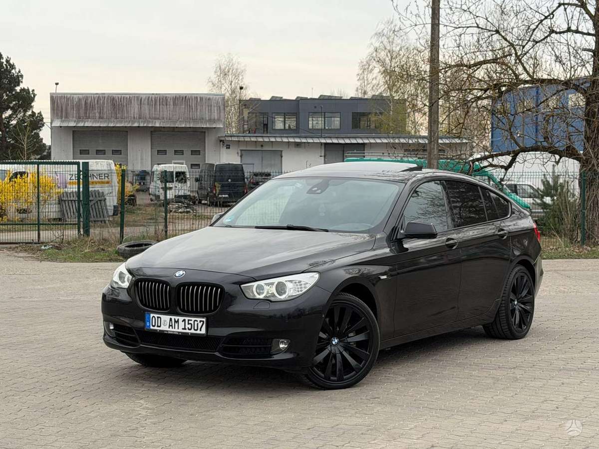BMW 535, 3.0 l., hatchback