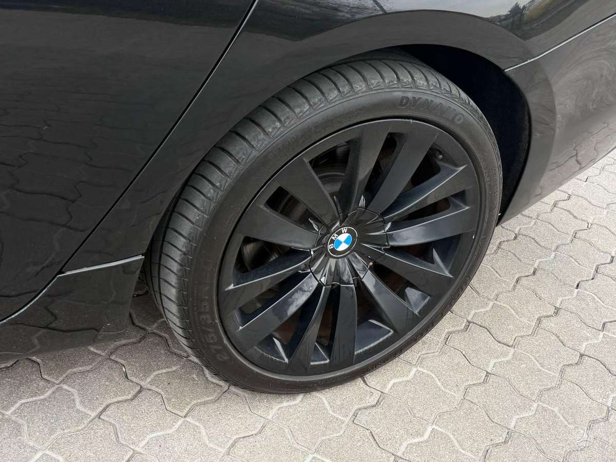 BMW 535, 3.0 l., hatchback