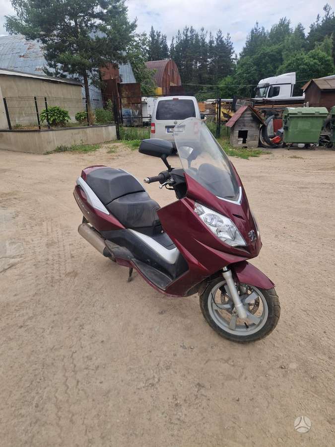 Peugeot Satelis 125cc, scooters / mopeds