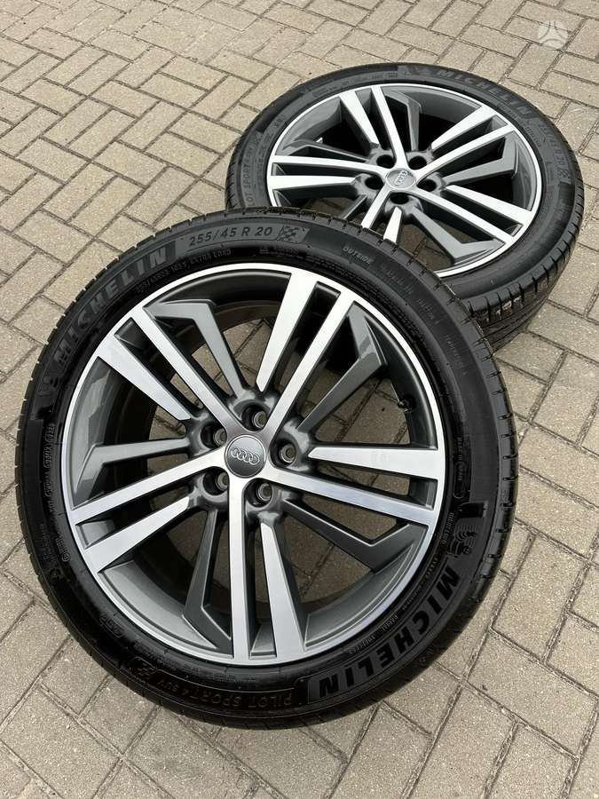Audi Q5 SQ5, light alloy, R20
