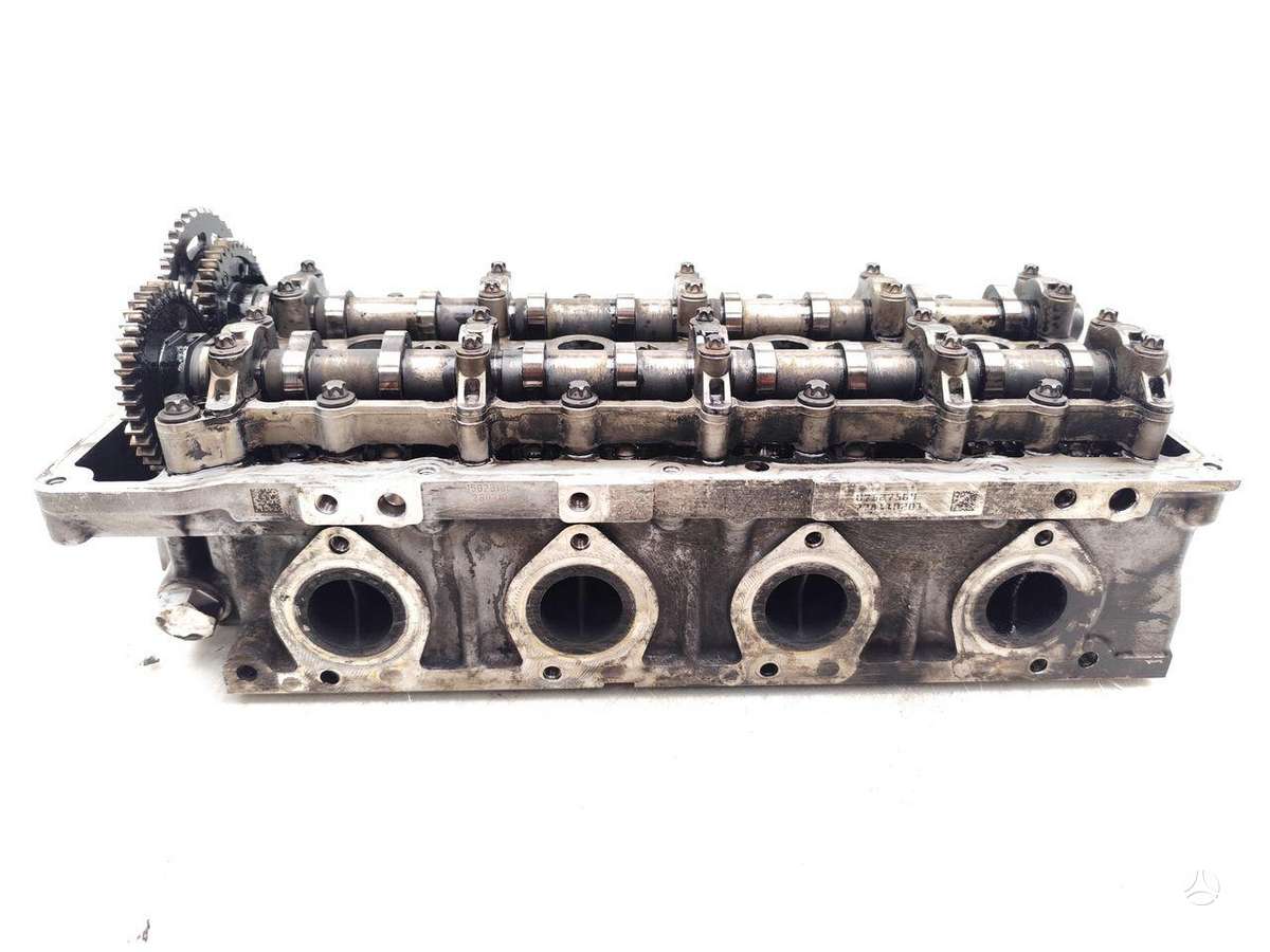 BMW 320, 7810465, cylinder head