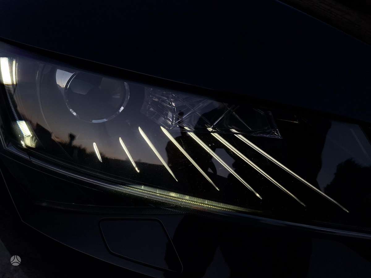 Skoda Superb, 2.0 l., Хэтчбек