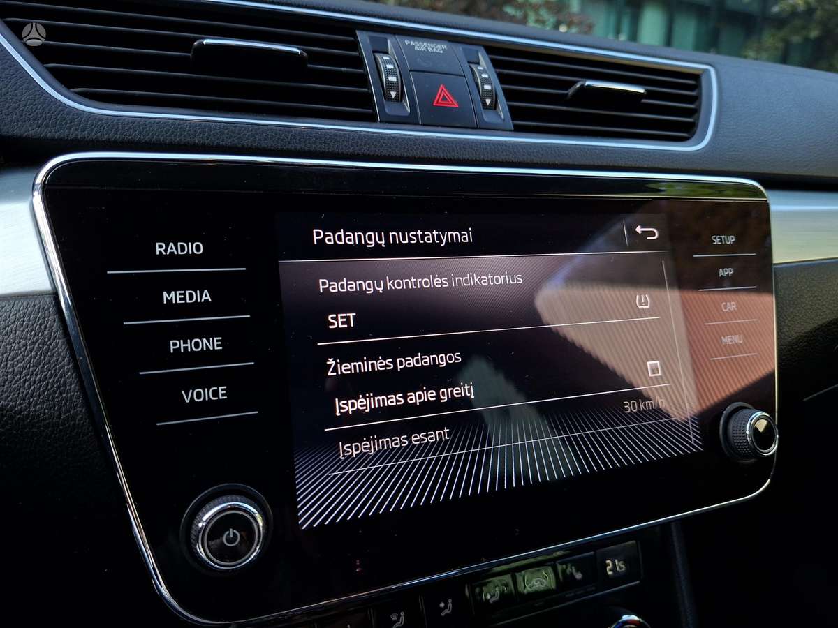 Skoda Superb, 2.0 l., Хэтчбек