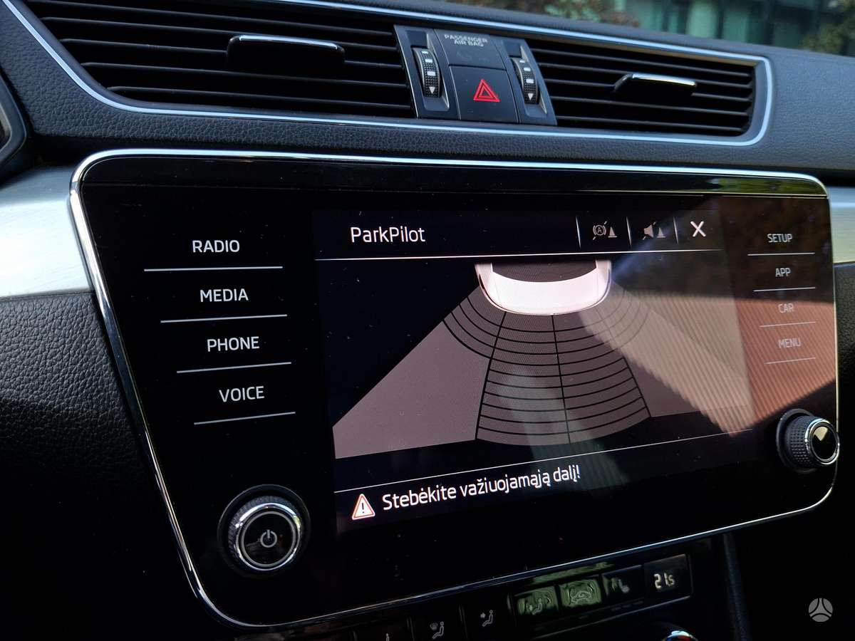 Skoda Superb, 2.0 l., Хэтчбек