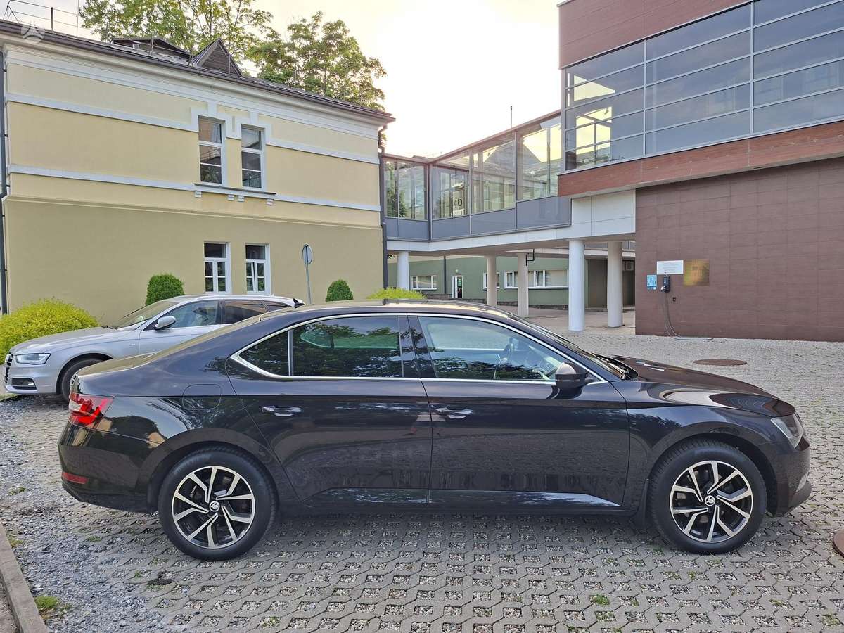 Škoda Superb - 5