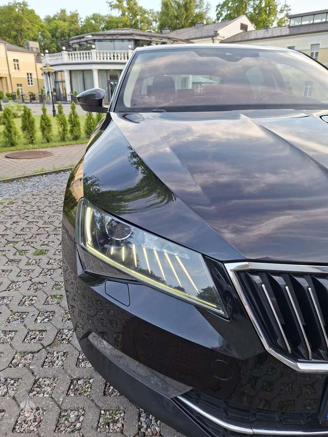 Skoda Superb, 2.0 l., Хэтчбек