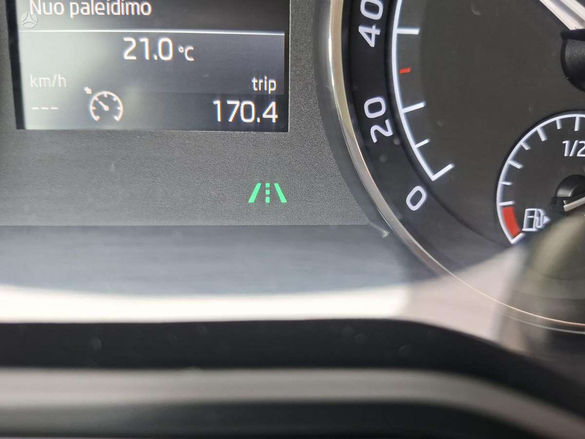 Skoda Superb, 2.0 l., Хэтчбек