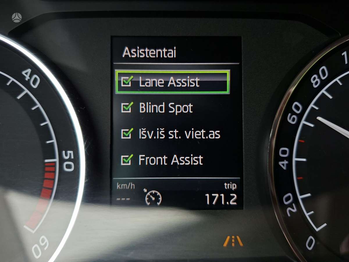 Skoda Superb, 2.0 l., Хэтчбек