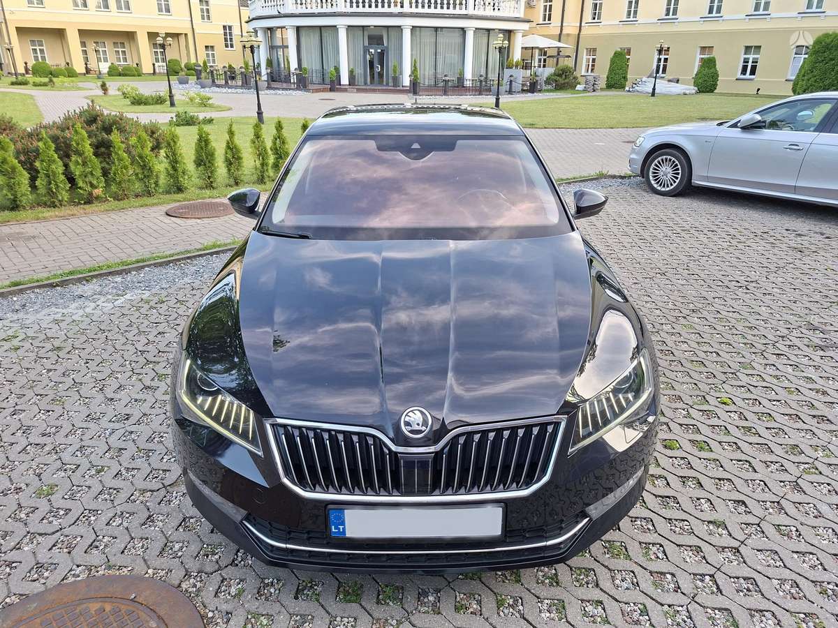 Skoda Superb, 2.0 l., Хэтчбек