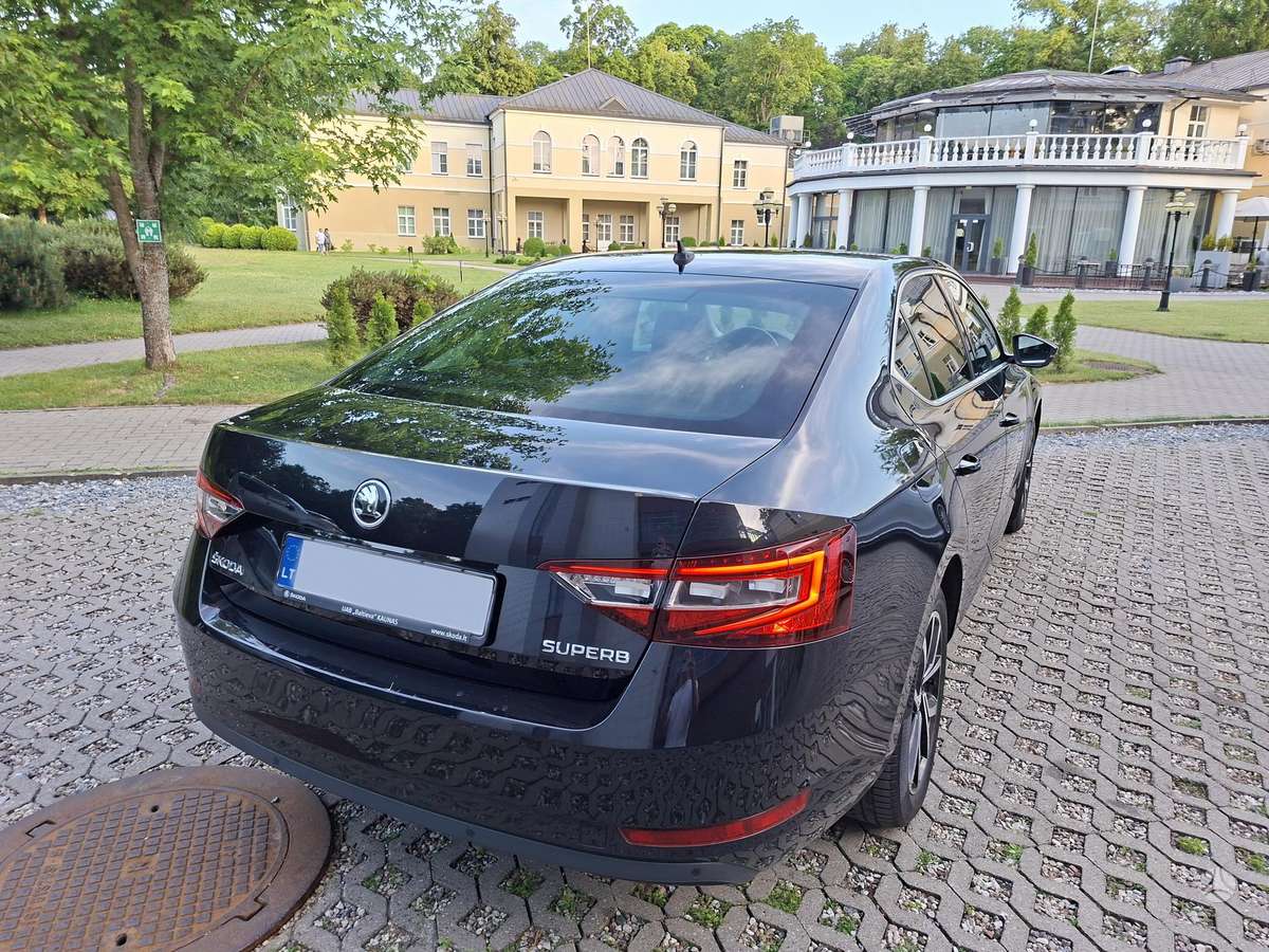 Škoda Superb - 7