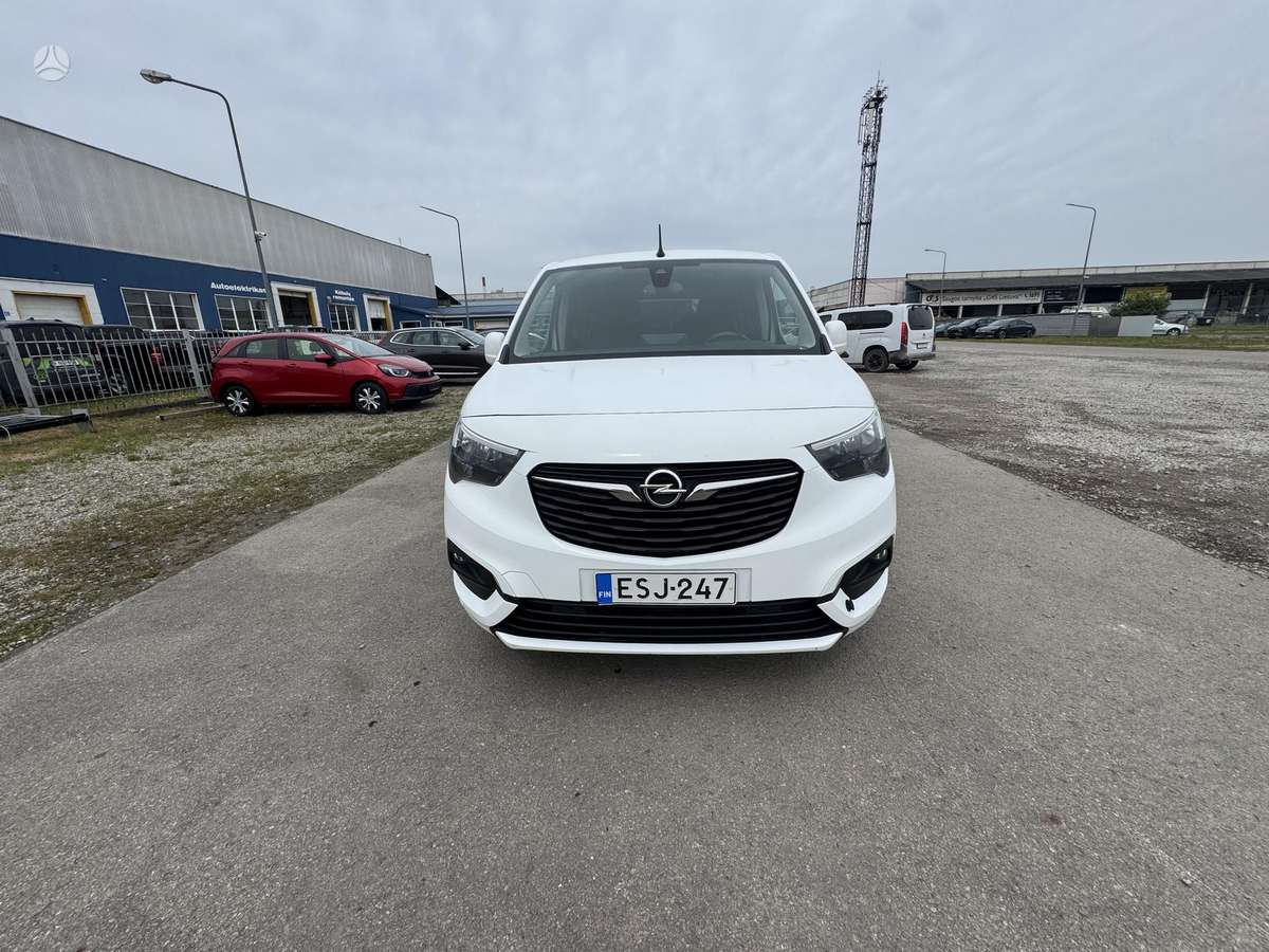 Opel Combo, 1.2 l., Минивэн
