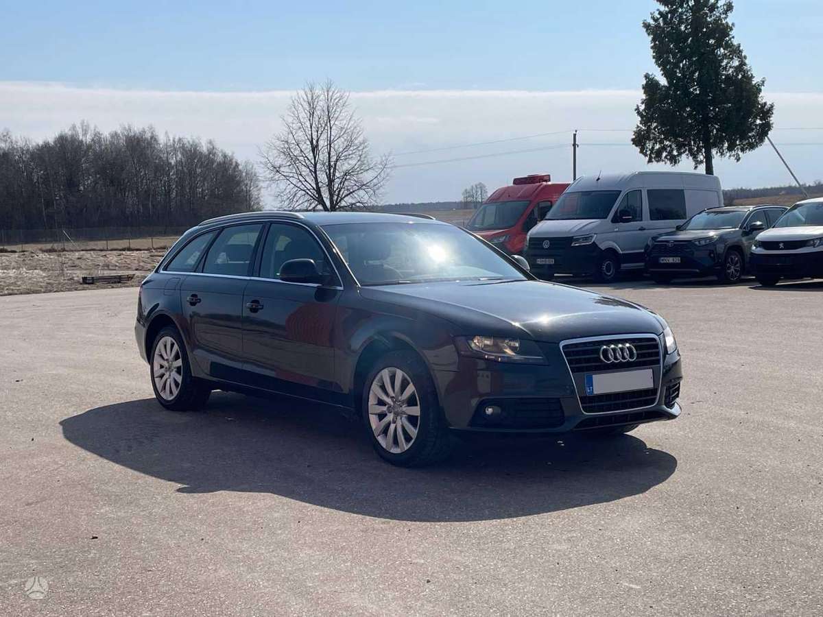 Audi A4, 1.8 l., Универсал