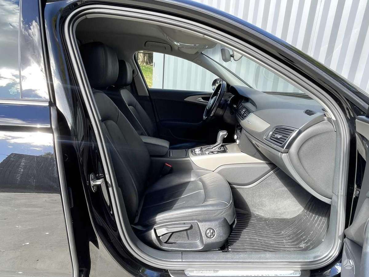 Audi A6 allroad, 3.0 l., Универсал