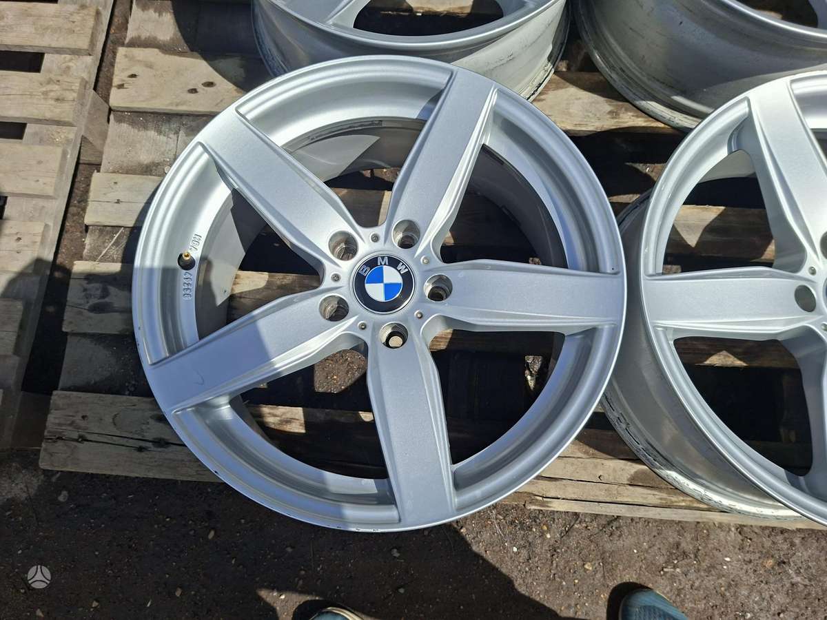 BMW 8J ET30, light alloy, R18