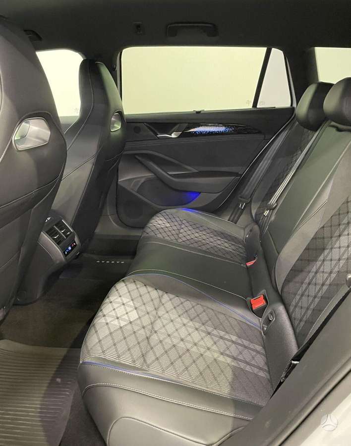 Volkswagen Passat, wagon