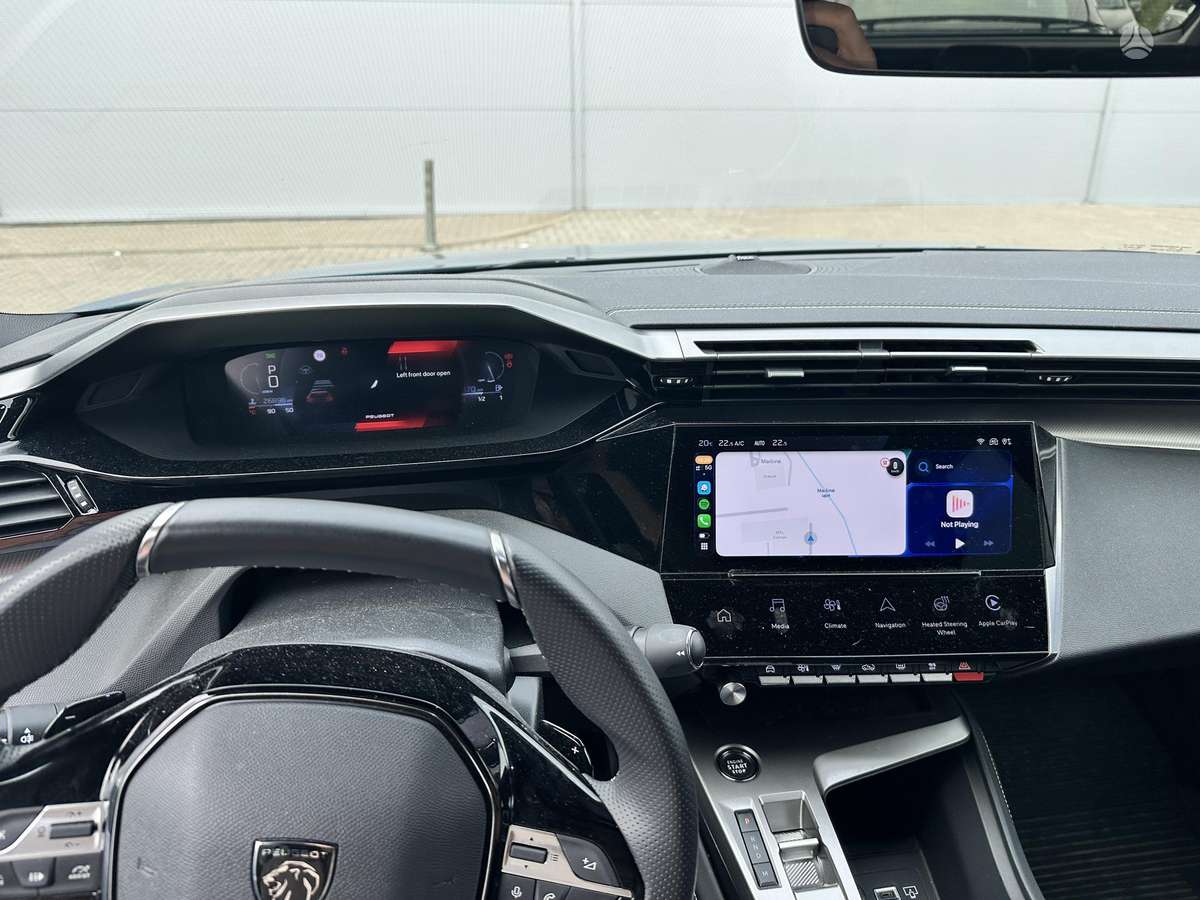 Peugeot 408 - 5