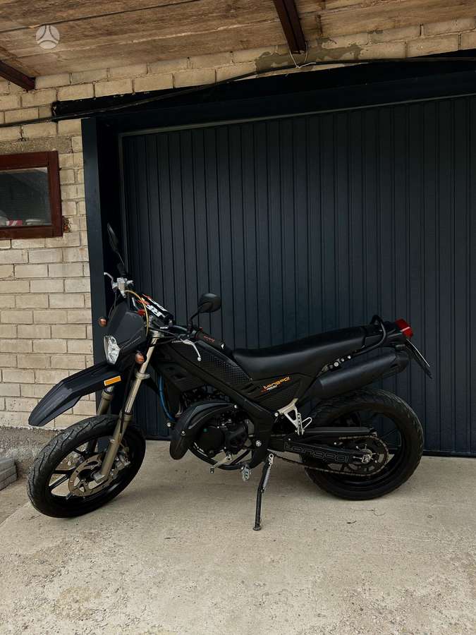 Rieju MRT 50 49cc, scooters / mopeds
