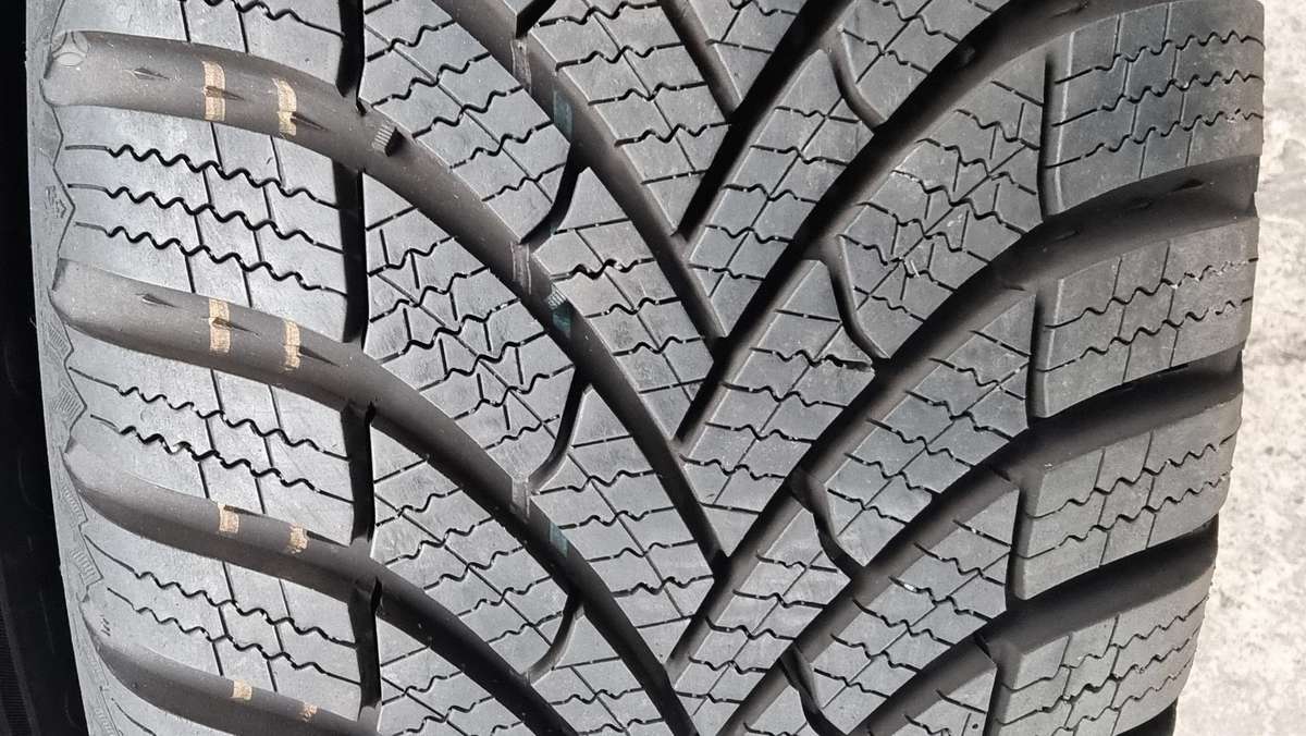 Semperit Speed-Grip 5, winter 205/60 R16