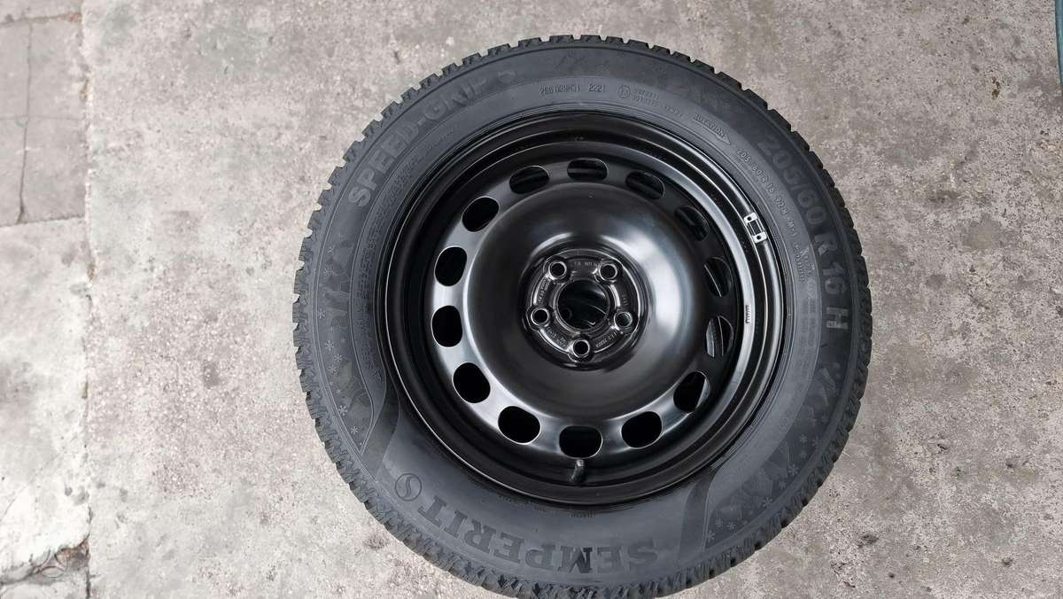 Semperit Speed-Grip 5, winter 205/60 R16