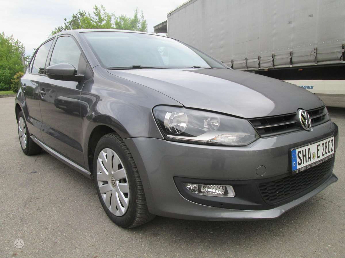 Volkswagen Polo - 1