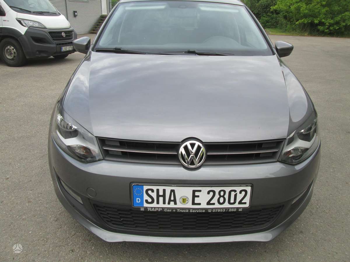 Volkswagen Polo - 2