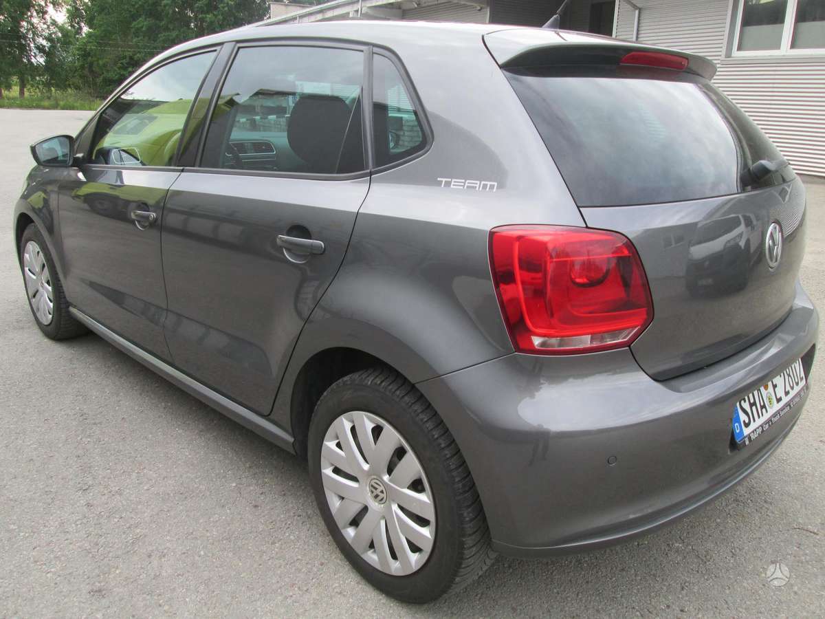 Volkswagen Polo - 4
