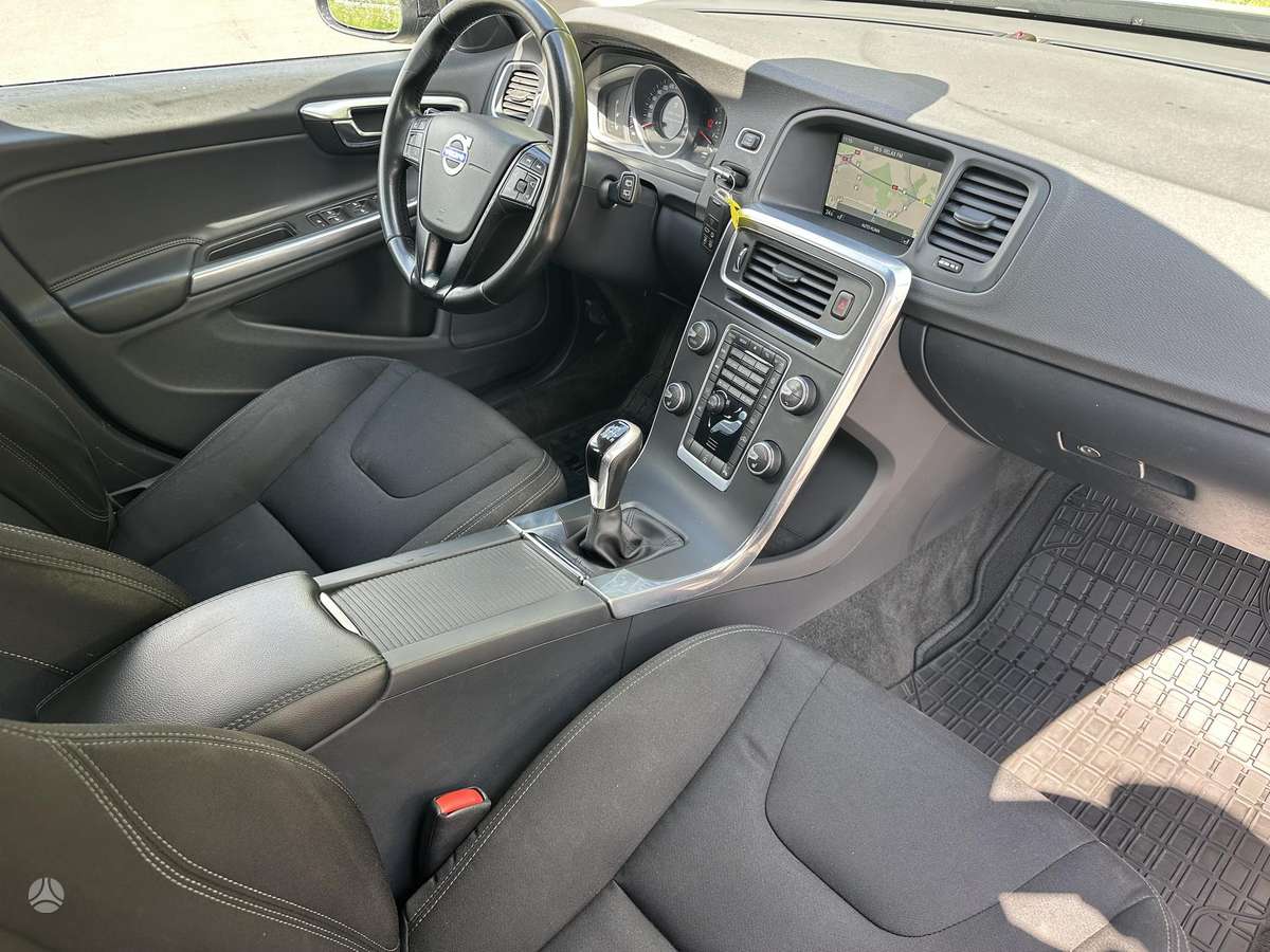 Volvo V60, 2.0 l., wagon