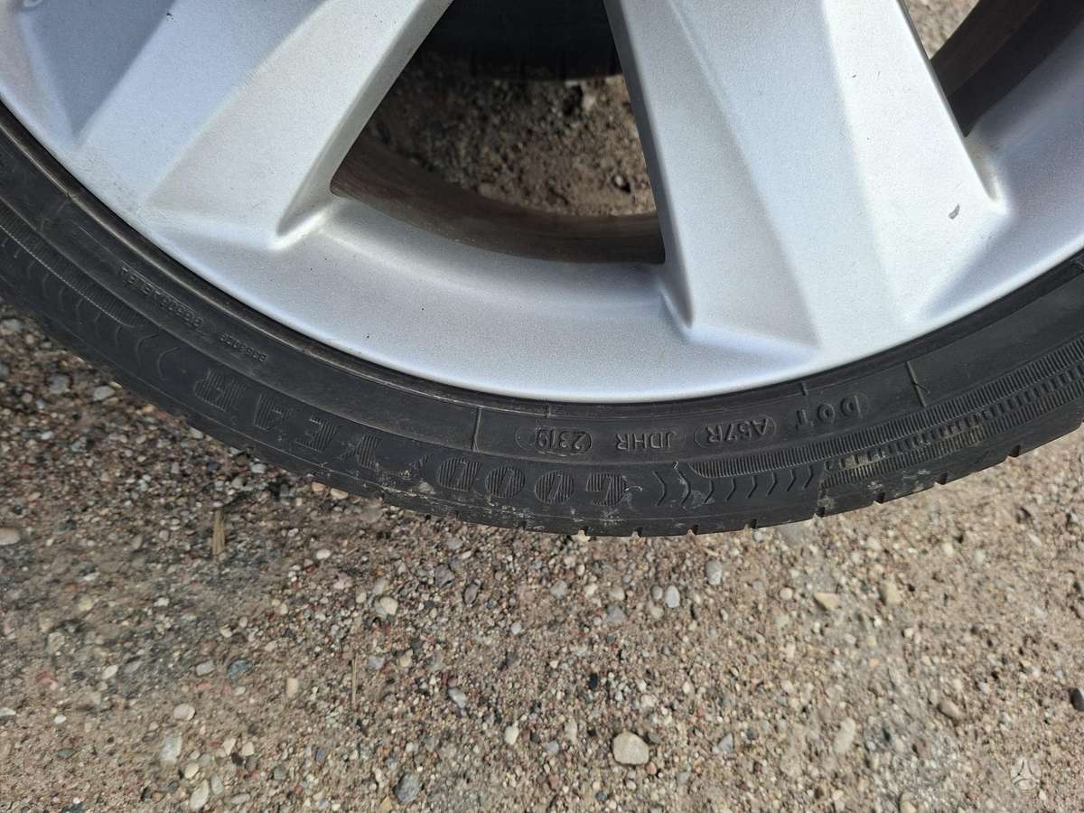 Goodyear, summer 225/45 R17