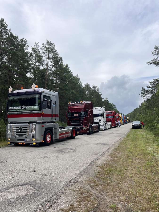Renault Magnum 440, double sleeper