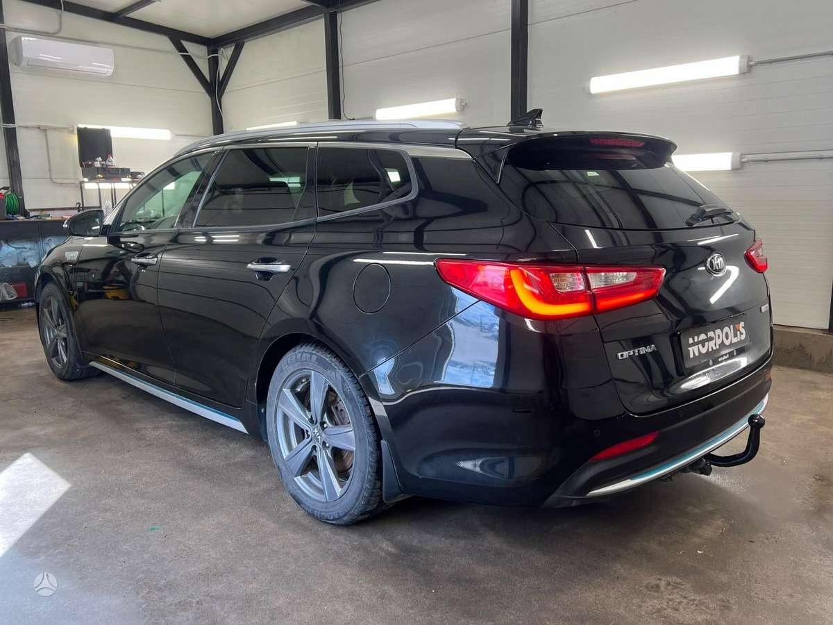 Kia Optima, 2.0 l., wagon