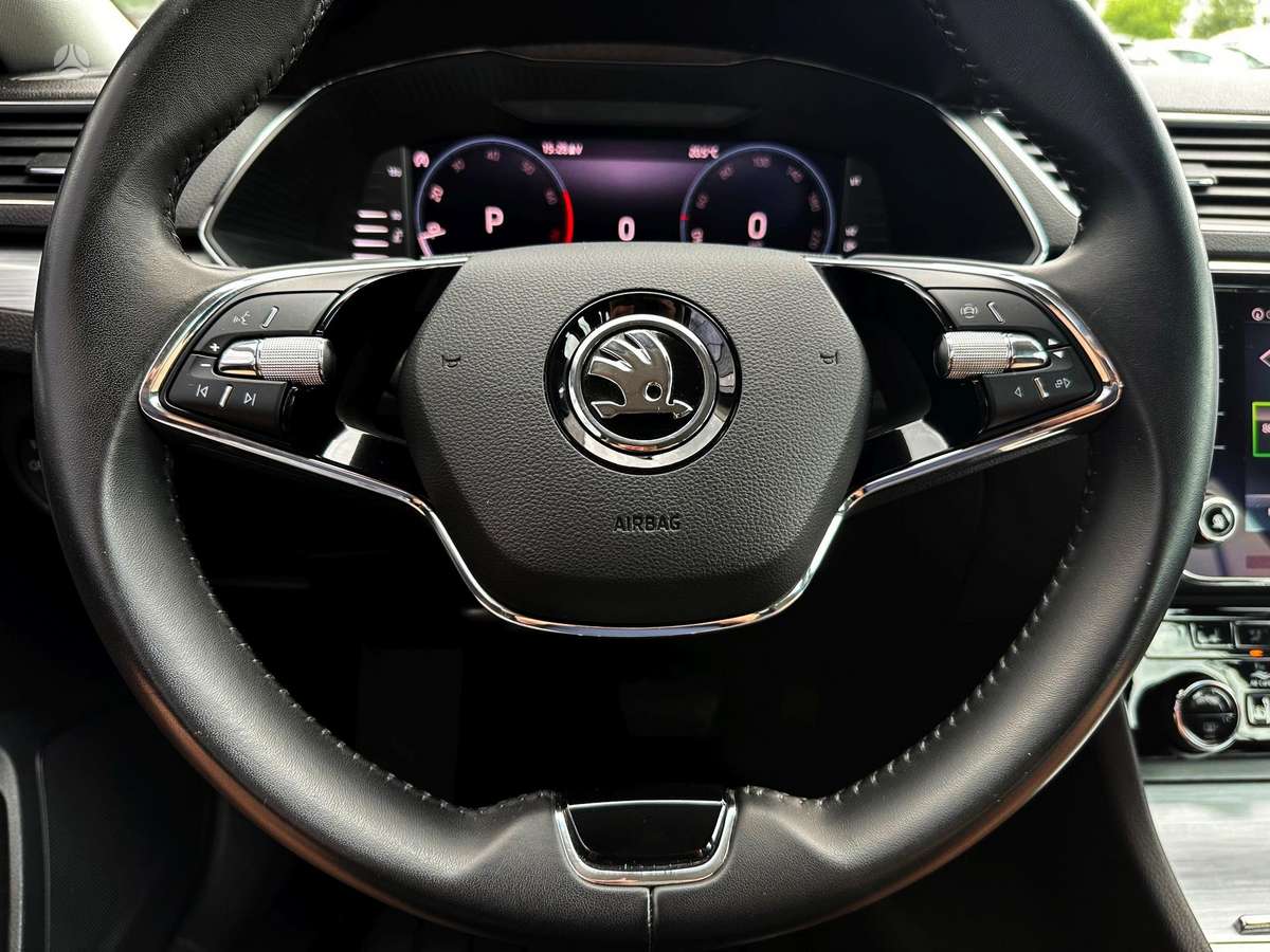 Skoda Superb, 1.5 l., Универсал