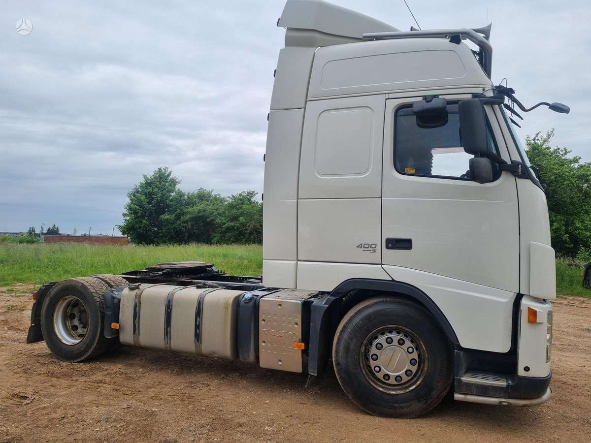 Volvo Fh400, single sleeper