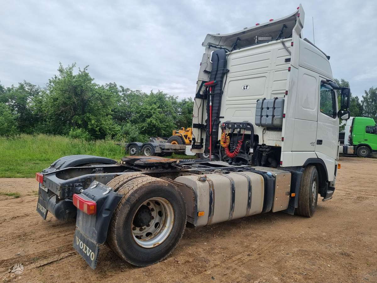 Volvo Fh400, single sleeper
