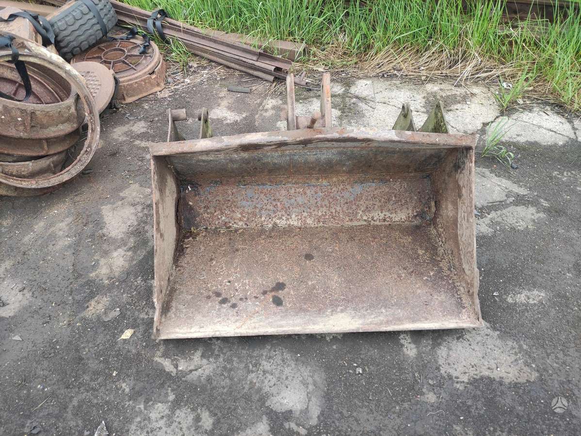 -Kita- Padargai, žemės dirbimo / ruošimo technika